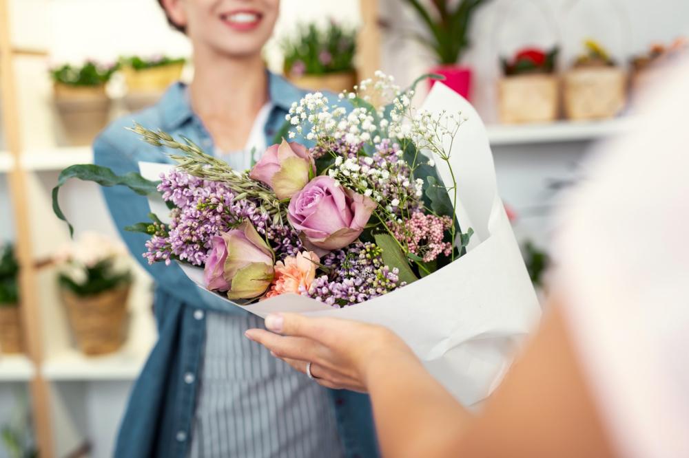 Modèle de composition florale à Thourotte